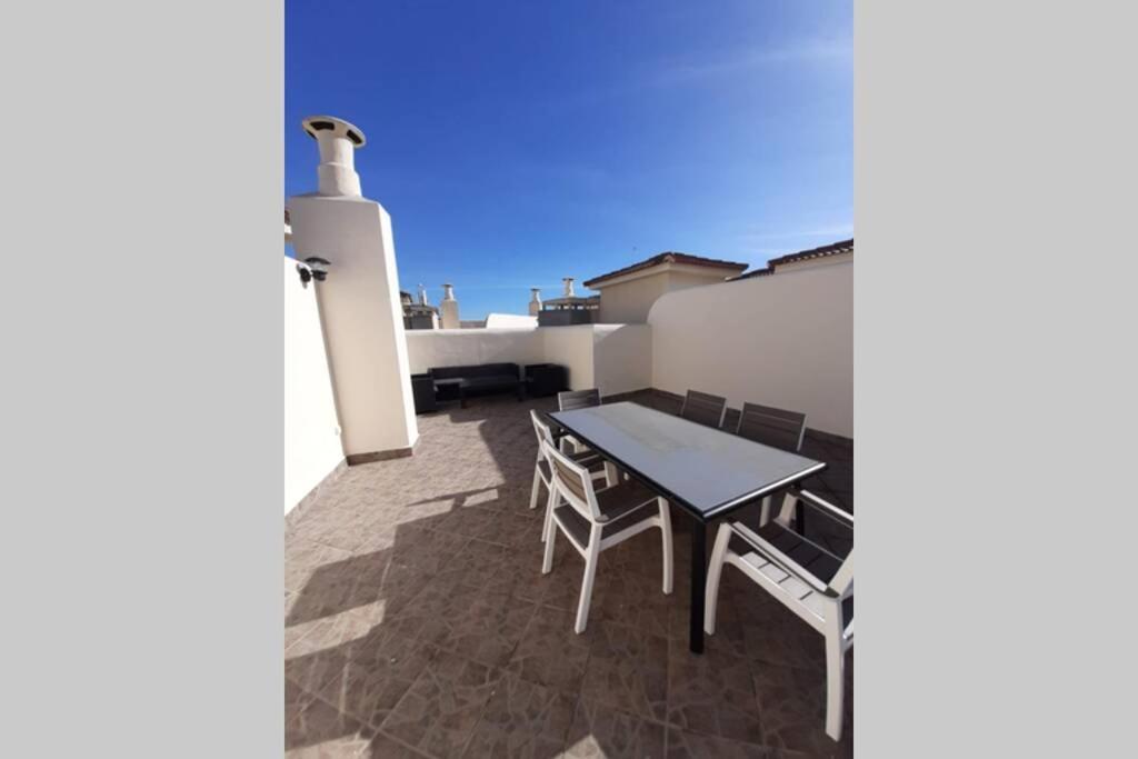 Apartamento Con Solarium By Dv Properties #P5H3 Málaga Eksteriør billede